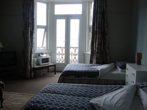 Alpine Guest House Middlesbrough Exterior photo